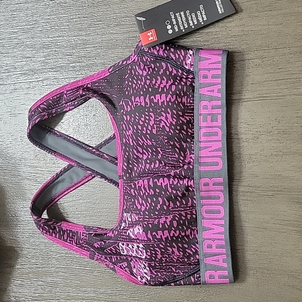 NWT under armour sports bra sz xs B